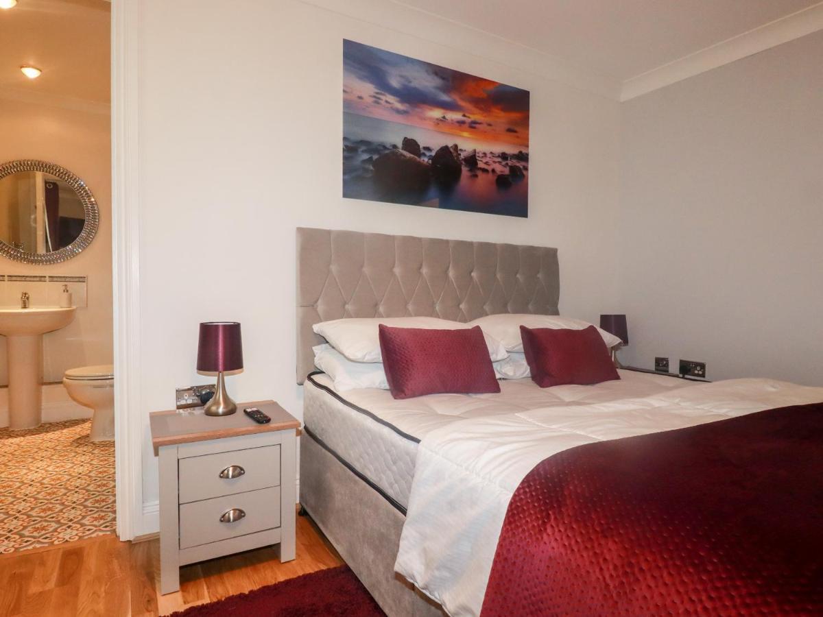 Flat 2 New Quay Exterior foto